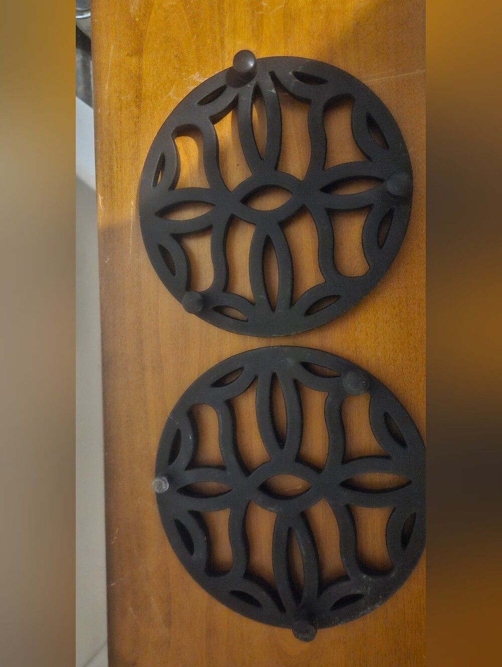 Set of 2 Black Round Decorative Trivets